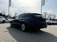 Gebraucht BMW 320 Advantage 190 PS (139 kW) 2020 Black sapphire (metallic) Kombi