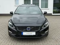 Gebraucht Volvo V60 Summum 215 PS (158 kW) 2014 Schwarz Kombi