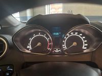 Gebraucht Ford Fiesta Titanium 101 PS (74 kW) 2014 Grau Kleinwagen