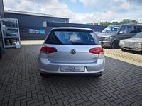 Second-hand VW Golf VII Trendline 86 CP (63 kW) 2015 Argintiu Berlinǎ