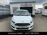 Gebraucht Ford S-MAX Titanium 190 PS (139 kW) 2018 Weiß Van / Kleinbus