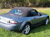 Usata Mazda MX5 126 CV (92 kW) 2006 Argento Cabrio
