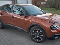 Używany Citroën e-C4 Feel 100 kW (136 KM) 2022 Brązowy SUV