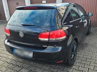 Gebraucht VW Golf VI 105 PS (77 kW) 2010 Schwarz Kleinwagen