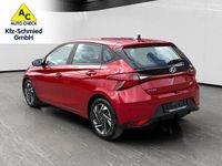 Gebraucht Hyundai i20 Trend 101 PS (74 kW) 2024 Rot Kleinwagen