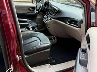 Gebraucht Chrysler Pacifica 291 PS (214 kW) 2020 Rot SUV