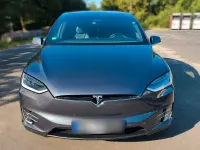 Käytetty Tesla Model X 309 kW (421 HP) 2017 Harmaa Katumaasturi