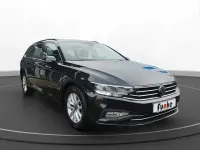 Gebraucht VW Passat Business 150 PS (110 kW) 2023 Schwarz Kombi