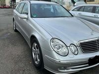 gebraucht Mercedes E320 CDI Avantgarde ⚠️Erste Hand