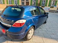 Gebraucht Opel Astra 105 PS (77 kW) 2005 Blau Limousine