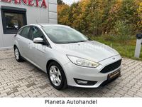 Gebraucht Ford Focus Trend 101 PS (74 kW) 2018 Silber Limousine
