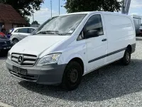 Gebraucht Mercedes Vito 95 PS (69 kW) 2013 Arktikweiss Van