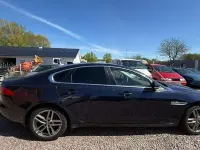 Gebraucht Jaguar XF Portfolio 300 PS (220 kW) 2016 Loire blue Limousine