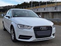 Używany Audi A3 Performance 110 KM (80 kW) 2014 Biały Sedan/Limuzyna