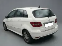 Gebraucht Mercedes B200 140 PS (102 kW) 2011 Weiß Kleinwagen