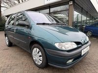 Gebraucht Renault Scénic 90 PS (66 kW) 1999 Grün Van / Kleinbus
