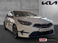 Neu Kia Ceed Style 101 PS (74 kW) 2025 (wd) casa white s Kleinwagen
