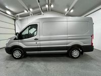 Gebraucht Ford Transit 105 PS (77 kW) 2019 Polarsilber (pnzjb0) (metallic) Van