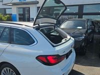 Gebraucht BMW 530e Sport Line 184 PS (135 kW) 2022 Weiß Limousine
