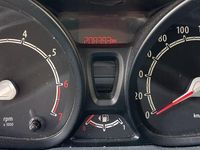 Gebraucht Ford Fiesta 82 PS (60 kW) 2009 Silber Kleinwagen