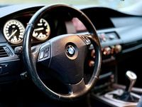 Gebraucht BMW 530 235 PS (172 kW) 2007 Blau Kombi