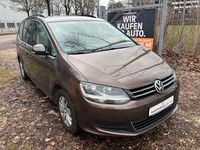 Gebraucht VW Sharan Comfortline 150 PS (110 kW) 2011 Braun Van / Kleinbus
