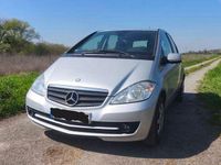 Gebraucht Mercedes A160 95 PS (69 kW) 2010 Silber Van / Kleinbus