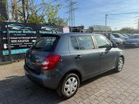 Gebraucht Skoda Fabia Cool Edition 60 PS (44 kW) 2014 Grau Limousine