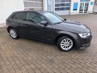 Gebraucht Audi A3 Ambiente 122 PS (89 kW) 2013 Andere farben Kleinwagen