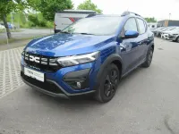 Gebraucht Dacia Duster Journey 131 PS (96 kW) 2023 Grau SUV