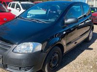 Gebraucht VW Fox Basis 60 PS (44 kW) 2011 Schwarz Kleinwagen