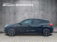 Gebraucht Ford Focus ST-Line X 150 PS (110 kW) 2021 Obsidianschwarz metallic Limousine