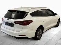 Gebraucht Ford Focus Titanium X 140 PS (102 kW) 2023 Weiß Limousine