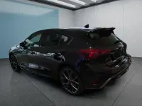 Gebraucht Ford Focus ST 280 PS (205 kW) 2022 Schwarz Limousine