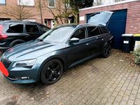 Gebraucht Skoda Superb 150 PS (110 kW) 2017 Grau Kombi