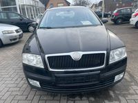 gebraucht Skoda Octavia Combi Elegance LEDER-NAVI-AUTOMATIK