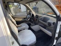 Gebraucht Fiat Doblò 75 PS (55 kW) 2009 Weiß Van / Kleinbus