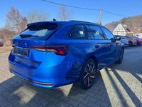 Neu Skoda Octavia Selection 150 PS (110 kW) 2025 Blau Kombi