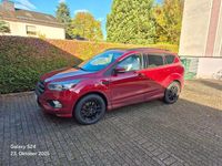Gebraucht Ford Kuga ST-Line 182 PS (133 kW) 2016 Rot SUV