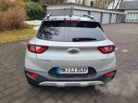 Gebraucht Kia Stonic Vision 120 PS (88 kW) 2018 Silber SUV