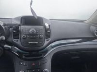 Gebraucht Chevrolet Orlando 140 PS (102 kW) 2011 Silber Van / Kleinbus
