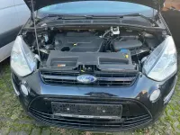 Gebraucht Ford S-MAX 140 PS (102 kW) 2012 Schwarz Van / Kleinbus