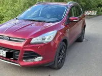 Gebraucht Ford Kuga Titanium 150 PS (110 kW) 2015 Rot SUV