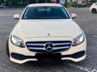 Second-hand Mercedes E200 150 CP (110 kW) 2019 Galben Berlinǎ