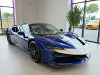 Second-hand Ferrari SF90 2024 Albastru Cabrio