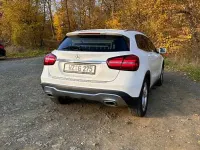 Gebraucht Mercedes GLA180 122 PS (89 kW) 2019 Weiß SUV