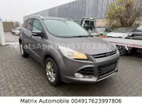 Gebraucht Ford Kuga Titanium 140 PS (102 kW) 2014 Schwarz SUV