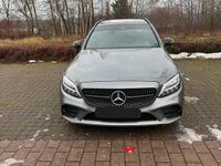 Gebraucht Mercedes C220 194 PS (142 kW) 2019 Grau Kombi
