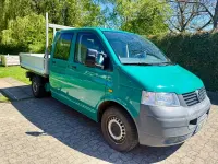 Second-hand VW Transporter 102 CP (75 kW) 2007 Verde Van