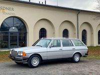 Gebraucht Mercedes E280 185 PS (136 kW) 1984 Silber Kombi